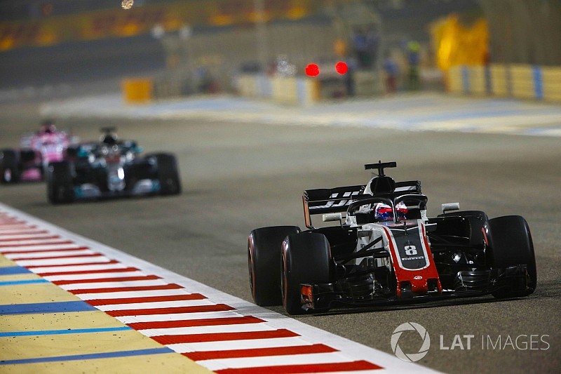FIA занепокоїлася через небезпечні уламки Haas