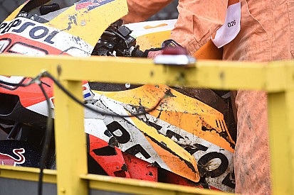 VIDEO: Kecelakaan Marquez di FP2 Motegi