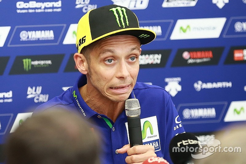 Rossi: “Tengo suerte de estar aquí, podría haberme roto algo