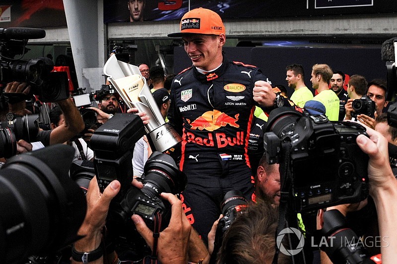 A két Verstappen a győzelem után: mindenki sírt