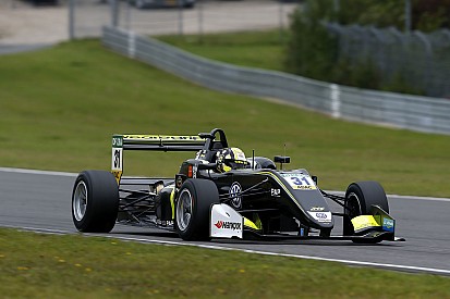 Lando Norris domina Gara 3 e vede avvicinarsi il titolo