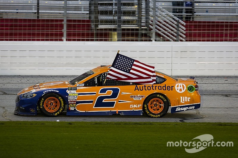 Dale Jr., y no Senna, inspira la celebración de Keselowski