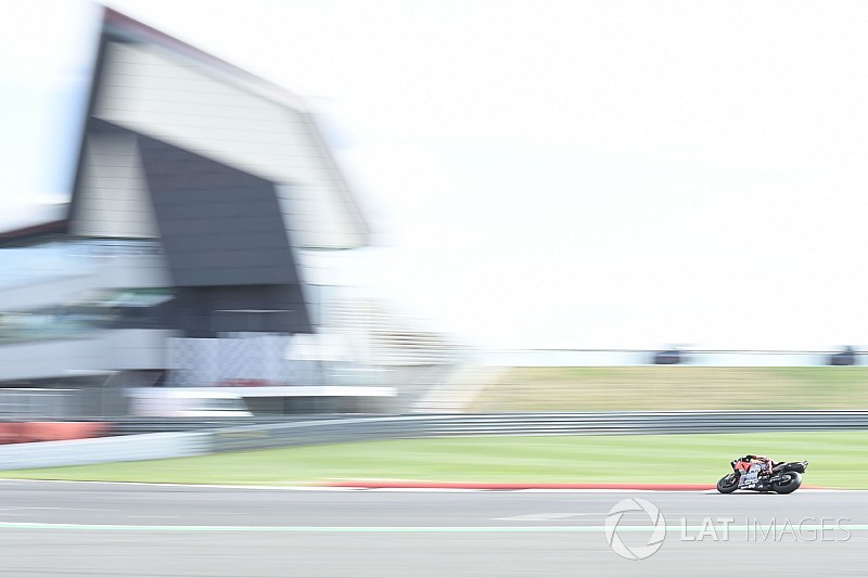 La carrera de MotoGP en Silverstone cambia de horario