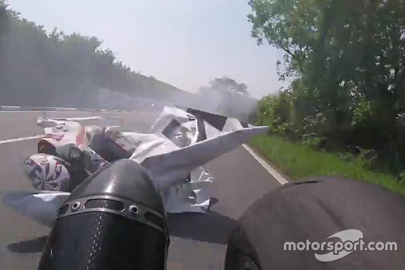 Isle of Man TT: Das war knapp für Horst Saiger!