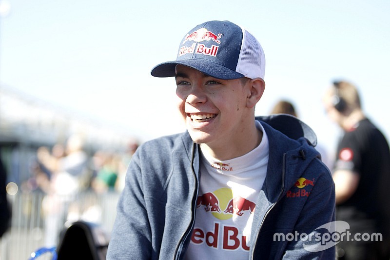 Юниор Red Bull Версхор досрочно стал чемпионом SMP Ф4