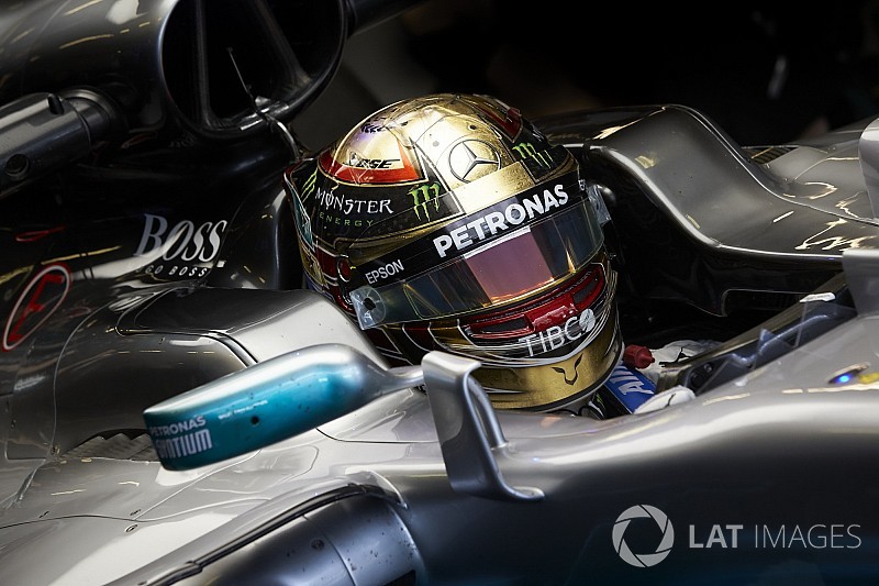 Hamilton: inkább Verstappen csapattársként, mint Vettel