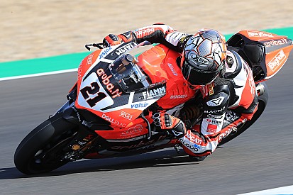 Ducati setzt bei Europa-Rennen dritte Werks-Panigale ein