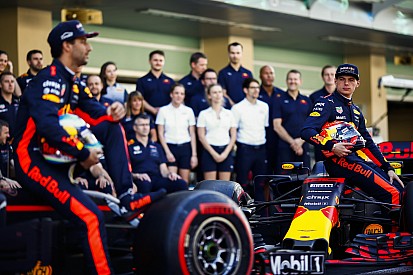 Ricciardo se diz pronto para luta “divertida” com Verstappen