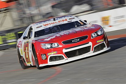 Motor Show, NASCAR: Melandri subito al top nelle Qualifiche