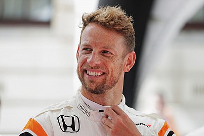 Button est resté en F1 "un an de trop"