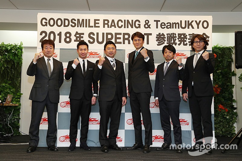 GSR、体制継続しGT300連覇目指す。可夢偉を起用し鈴鹿10耐にも参戦