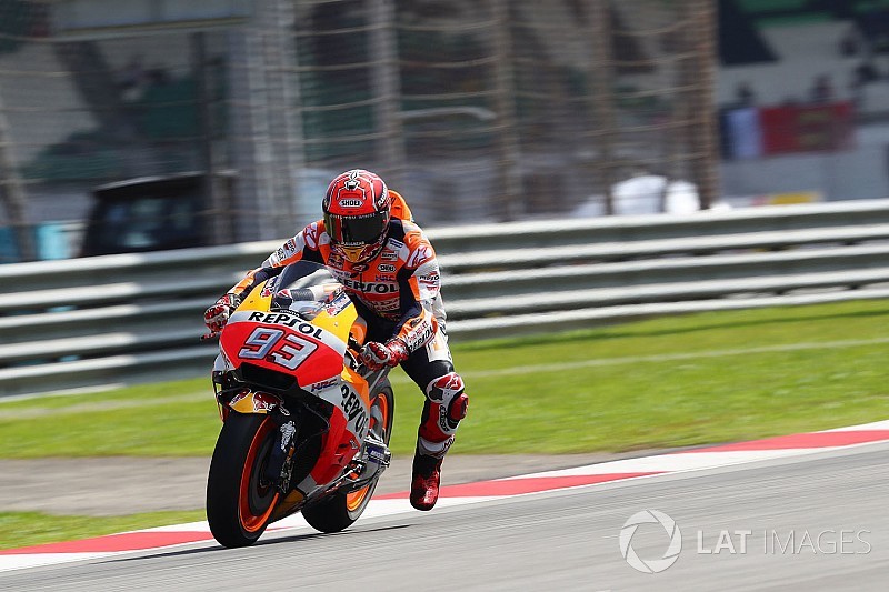 Marquez: Sepang sıralama turlarında