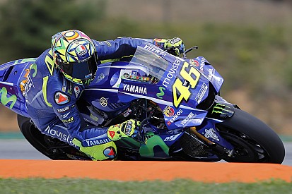 GALERI: Fairing baru Yamaha di tes Brno