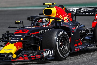 Verstappen: "Ho una Red Bull competitiva, ma senza pioggia sarà dura in qualifica"