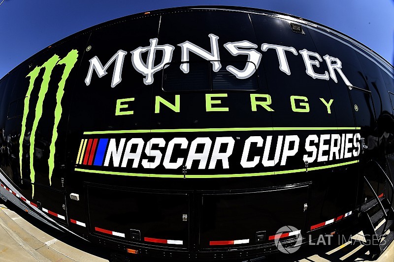NASCAR offers no comment to reports of possible sale of series