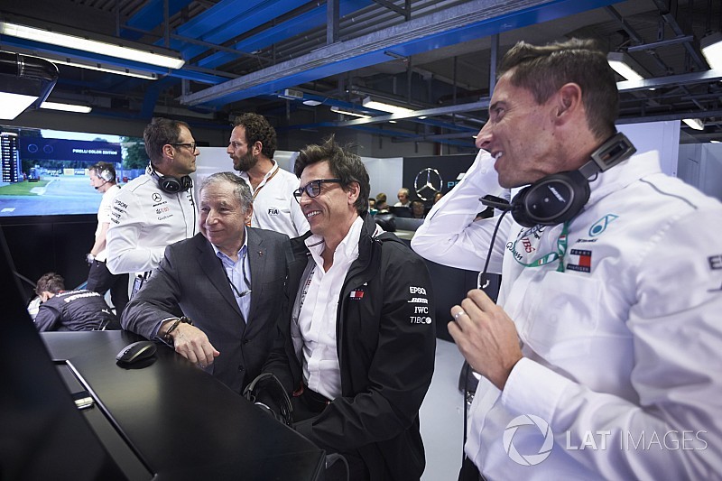 Az F1-főnökök győzték meg a Mercedest, hogy mentsék meg a Német GP-t