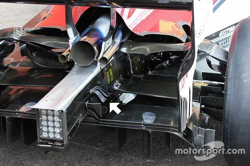 Sauber: tre mini flap per energizzare il flusso d’aria sul diffusore posteriore