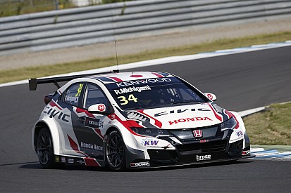 Мітігамі замінить Хаффа у складі Honda в новому сезоні WTCC