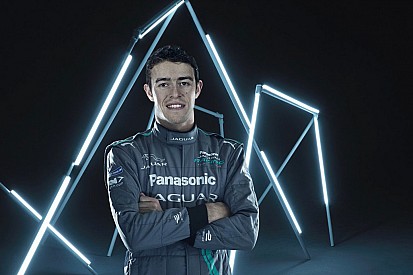 Di Resta y Pietro Fittipaldi probarán para Jaguar