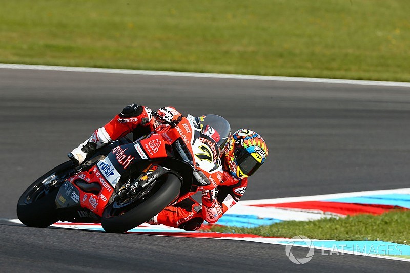Chaz Davies gewinnt Samstags-Rennen der Superbike-WM am Lausitzring