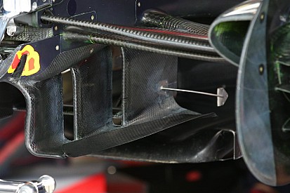 Технический брифинг: поворотные лопасти и дефлекторы Red Bull