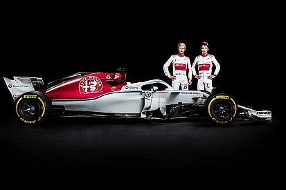 Відео: основні факти з презентації боліда Sauber
