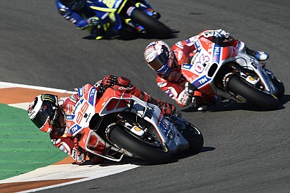 Dovizioso: "Lorenzo sarà veloce, ma tra quello e vincere c'è differenza"