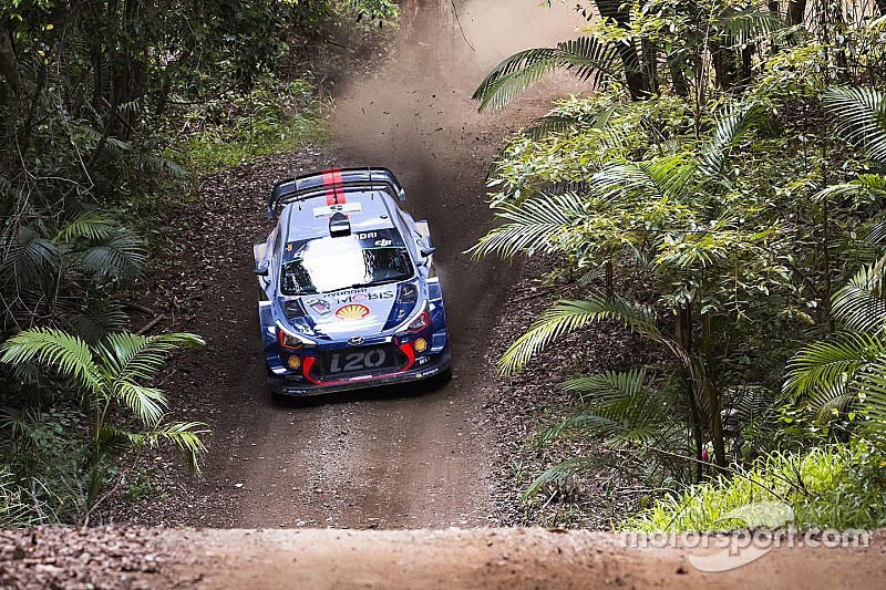 Avustralya WRC: Neuville hata yapmadı, son güne lider girdi!