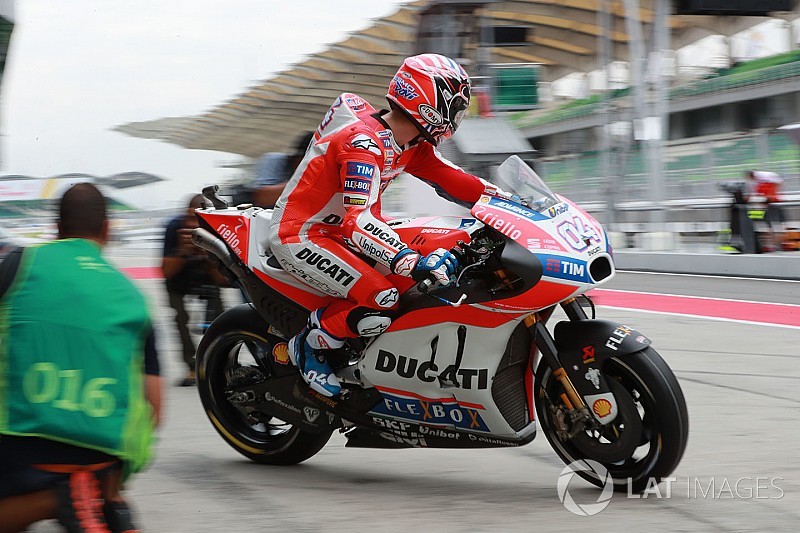 Dovizioso: “Márquez está nervioso; lo que le pasa aquí es algo anómalo”