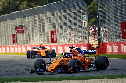 Los problemas de la pretemporada demoran las mejoras en McLaren