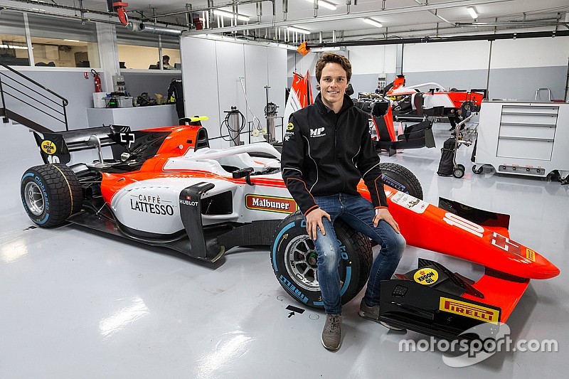 Boschung secures F2 return with MP