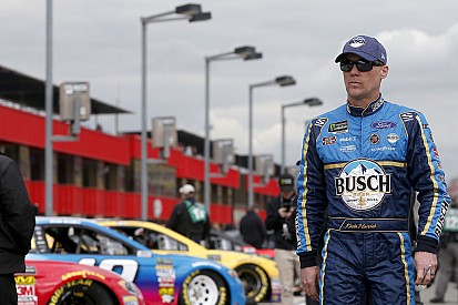 Harvick: "Everybody is extremely confident" after third straight win
