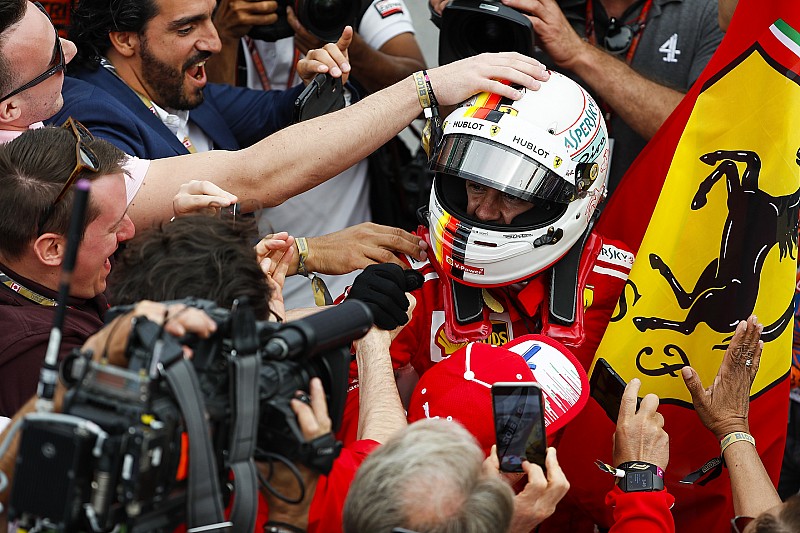 Vettel, 50. zaferinin ardından gururlu