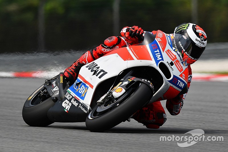 Lorenzo verrast door gebrek aan snelheid op eerste testdag Sepang