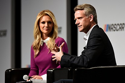 Steve Phelps promoted to NASCAR president, Brent Dewar steps down