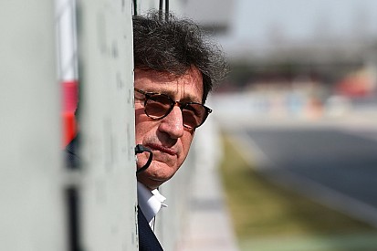 Ferrari: ora Camilleri ha le chiavi di Maranello, Elkann gli affida una squadra vincente