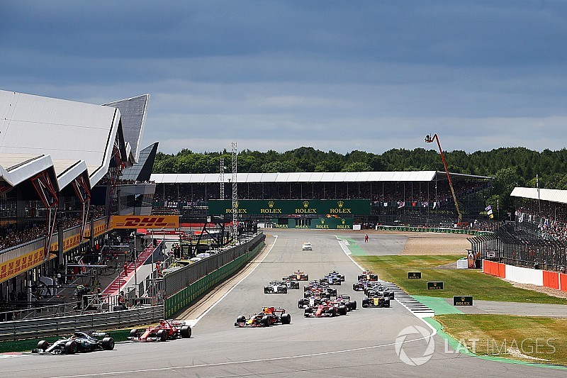 Vettel cree que el DRS podría dividir más la parrilla en Silverstone