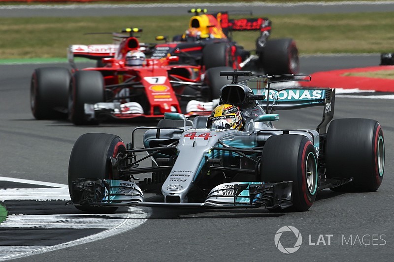 Mercedes: Singapura akan untungkan Ferrari/Red Bull