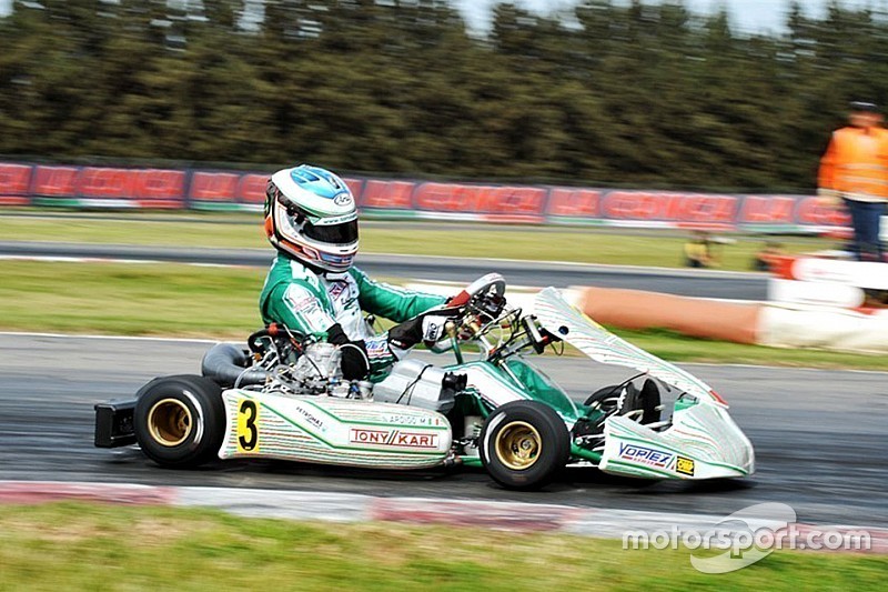 Ardigo wint eerste race EK KZ, Nederlanders sterk