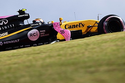 Prost salue la performance "exceptionnelle" de Sainz
