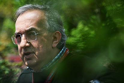 «Он был настоящим другом». Мир гонок прощается с Серджио Маркионне