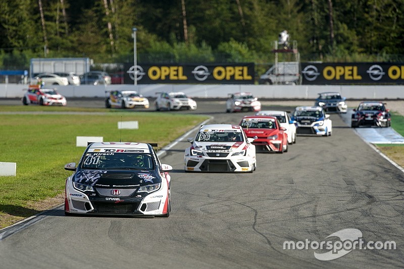 Meldeliste: Mehr als 40 Fahrzeuge in der TCR Deutschland 2017