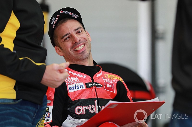 SBK Avustralya testleri: İlk günün lideri Melandri, Toprak göz doldurdu