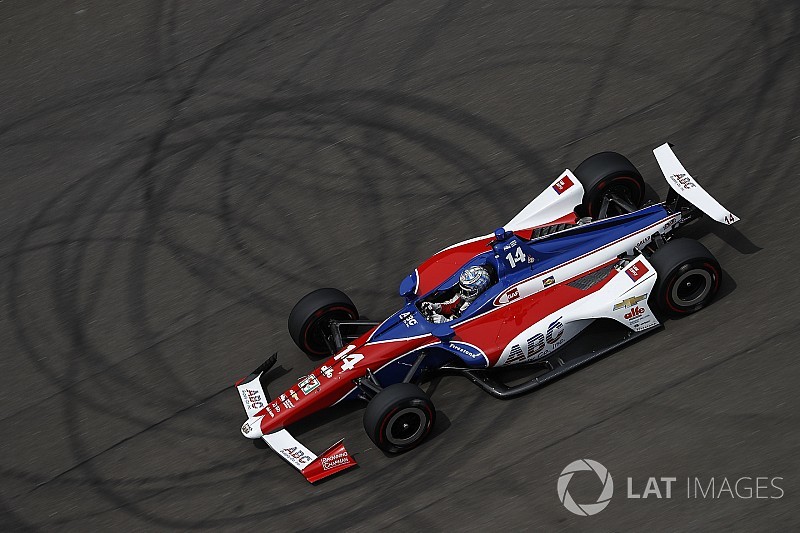 Indy 500: Tony Kanaan führt