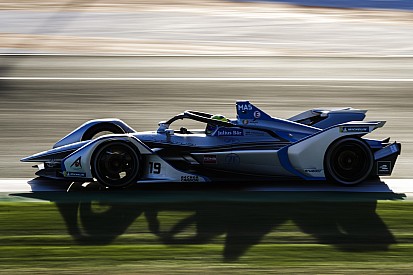 Fotogallery: le nuove Formule E Gen2 in azione a Valencia