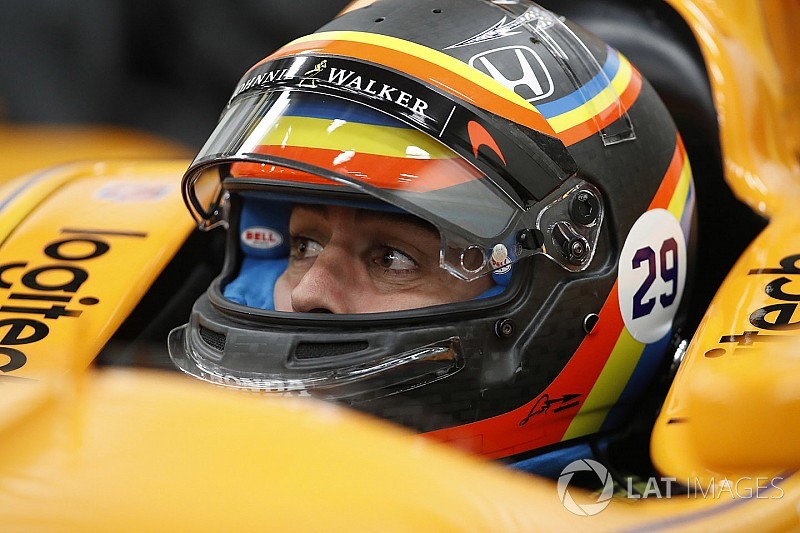 Alonso pakai desain helm Indy 500 di GP AS