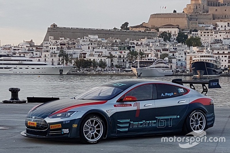 Tom Coronel toont interesse in elektrische GT-klasse