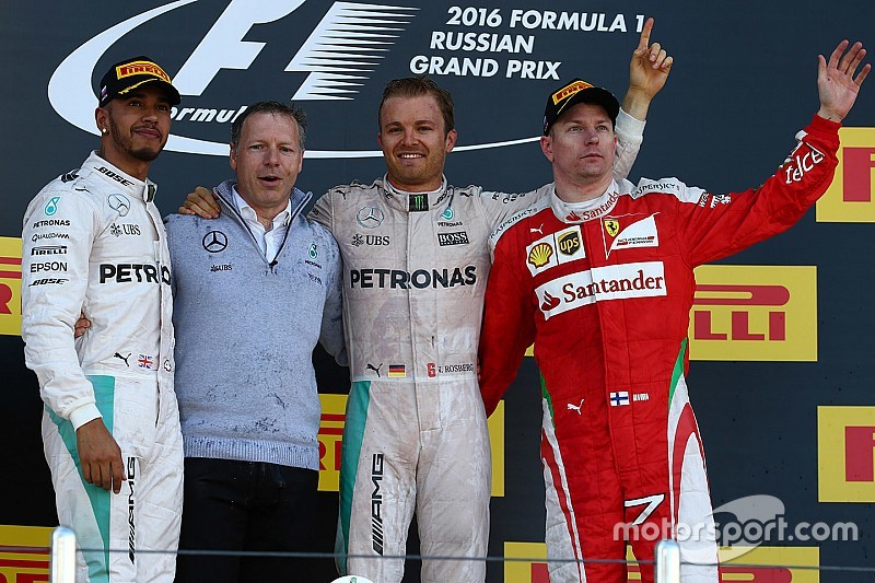 Formel 1 in Sochi: Nico Rosberg führt Mercedes-Doppelerfolg an