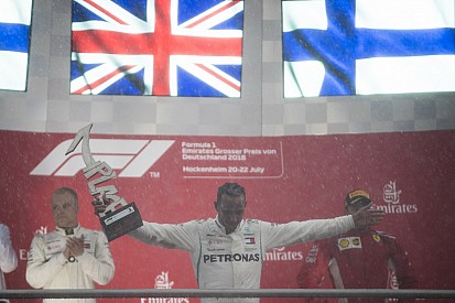 Hamilton: bibliai vihar és nevetségesen gyors Ferrari a Német Nagydíjon