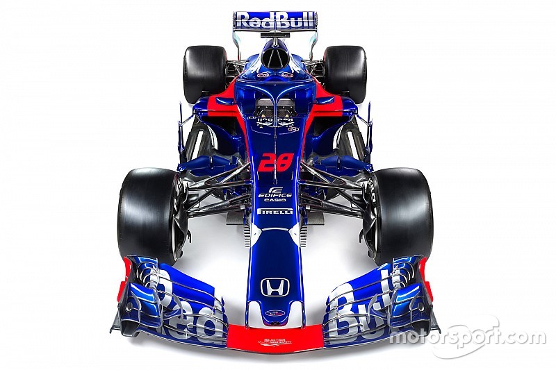 Toro Rosso официально представила STR13